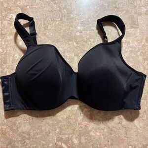 Like new Avenue Balconette bra 46D black (plus size)